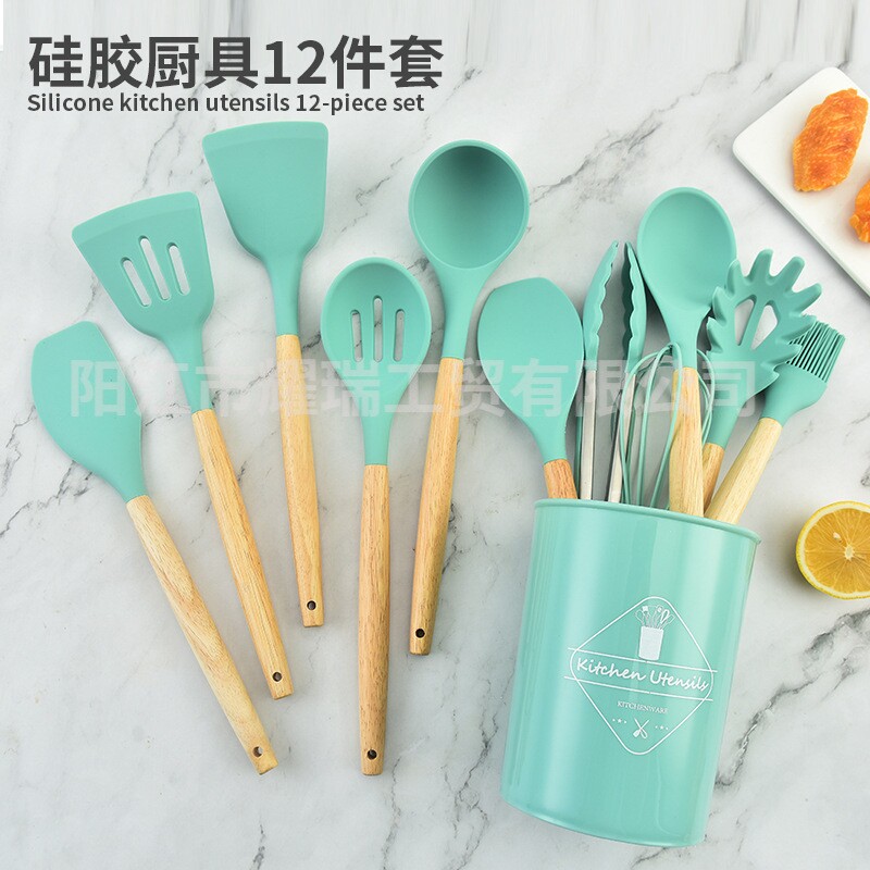 工厂直销木柄硅胶12件套硅胶厨具套装食品级耐高温铲汤勺带收纳桶