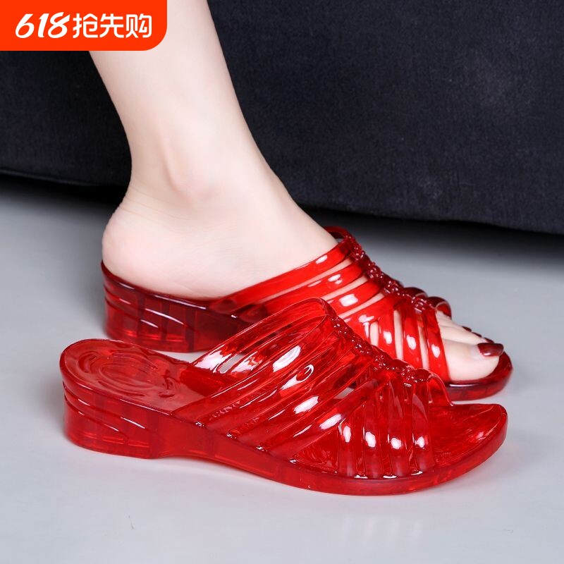 新款坡跟女熟胶拖鞋软底防滑夏季果冻鞋增高水晶拖鞋女家居加厚底