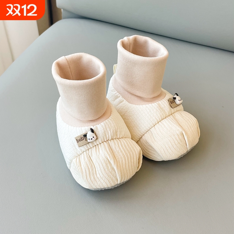 婴儿鞋袜0-1岁软底加绒保暖男女宝宝鞋子春秋冬季6-9-12个月不掉3