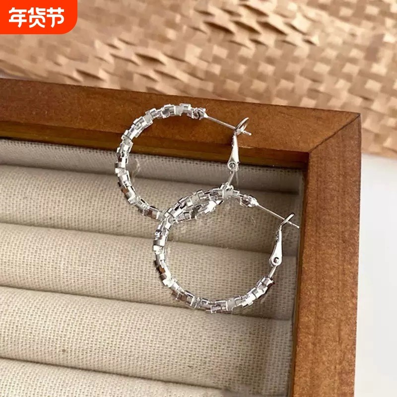 简约时尚碎银子圆圈耳环小众设计感耳饰女2025新款爆款高级耳饰