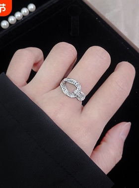 925纯银结扣马蹄扣戒指女士镶嵌长方钻网红轻奢时尚指环名媛甜美