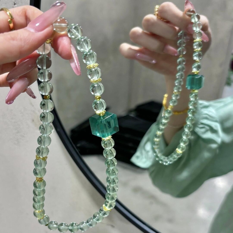 「青山绿水」薄荷绿水晶手链薄荷曼波串珠绿萤石手串多圈叠戴手饰