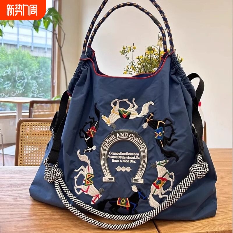 高圆圆明星同款尼龙刺绣包包时尚百搭小众大容量单肩包购物袋斜挎