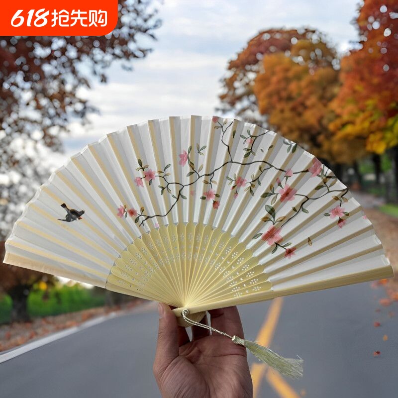 古风折扇中式折叠扇子古风夏天汉服旗袍舞蹈随身便携拍照中国折扇