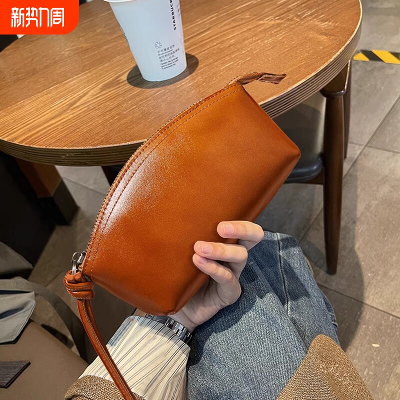 2026夏季新款真皮质感手拿包大容量贝壳零钱包便携手拎包手机包