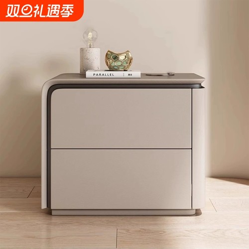 智能床头柜2025新款奶油风实木