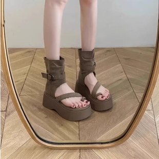 套趾夹脚沙滩短靴子时尚 2025新款 百搭凉靴 女夏季 厚底增高棕色凉鞋