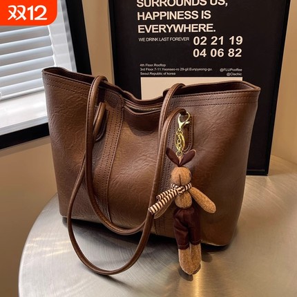 艾程大容量包包女2024新款通勤单肩包软皮简约百搭托特包黑色棕色