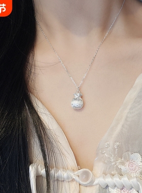 s925纯银古法黄金点钻拉丝福袋项链女毛衣链吊坠新款高级感