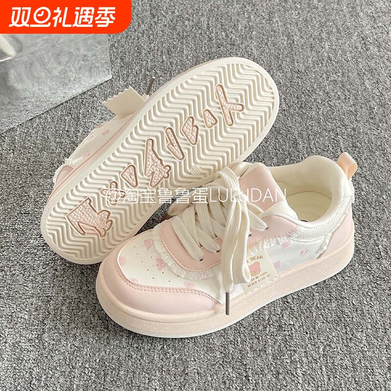 百搭原创板鞋女款2025新款厚底小白鞋配裙子可爱面包鞋圆头防水