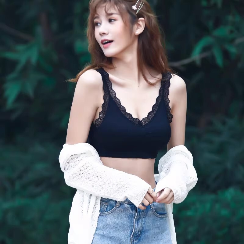 2026吊带蕾丝美背裹胸抹胸无钢圈性感V领内衣打底运动背心女红色