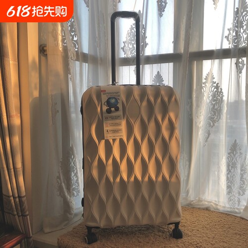 新款防刮20寸拉杆箱加厚密码
