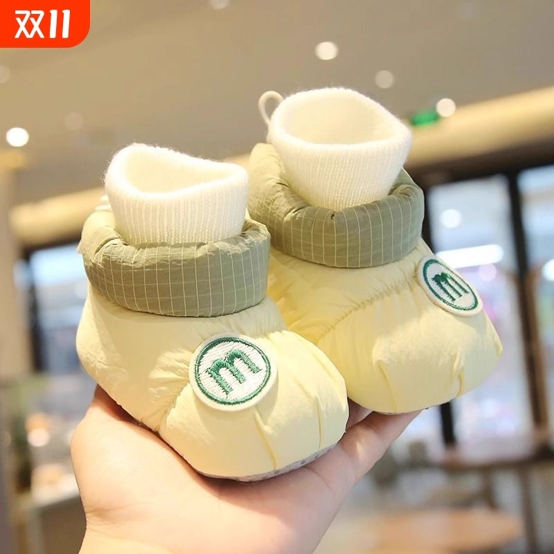 婴儿鞋子冬款加绒0到6个月12冬季