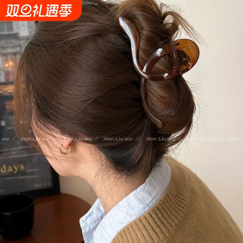 磨砂波浪发抓夹女2025新款高级感发夹大号后脑勺气质鲨鱼夹子头饰