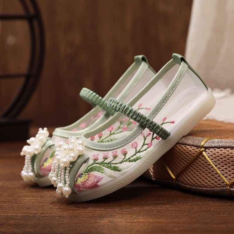 夏季女童汉服鞋儿童绣花鞋老北京布鞋宝宝古装古风马面裙网纱鞋新