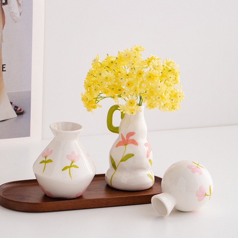 手绘陶瓷花瓶摆件客厅插花轻奢高级感田园风水培白色可爱小号迷你