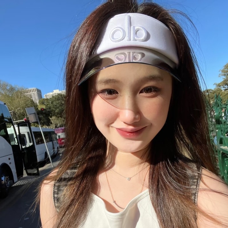 新款空顶帽防晒遮阳运动鸭舌帽网球太阳帽子