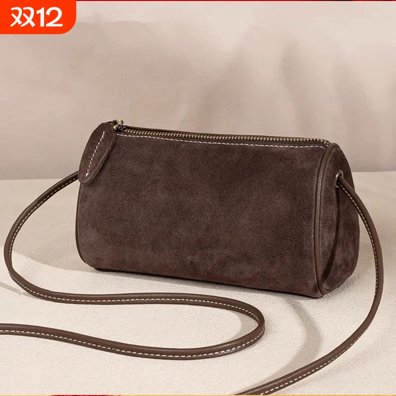 2025秋冬新款斜挎包小众时尚休闲复古高级水桶包单肩斜跨女包