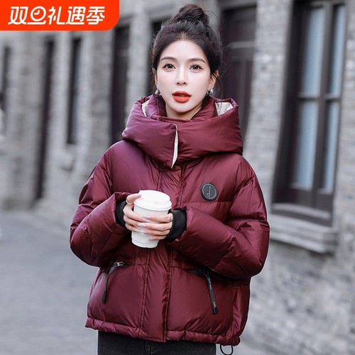 户外小香风羽绒服女短款冬季2025新款今年流行显瘦面包服白鸭绒厚