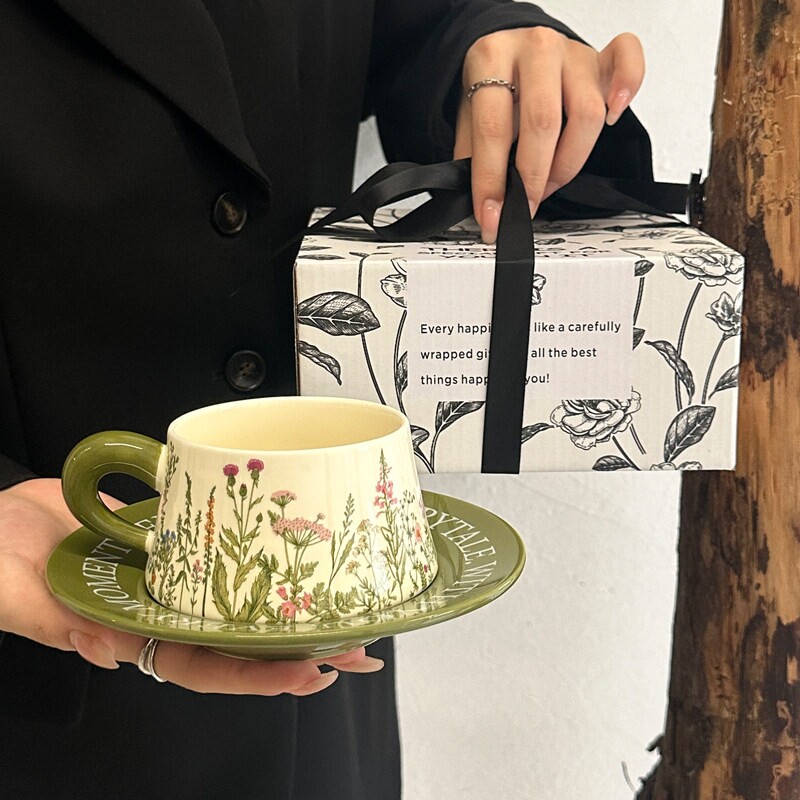 法式ins高级郁金香陶瓷咖啡杯碟套装轻奢精致礼盒马克杯伴手礼物
