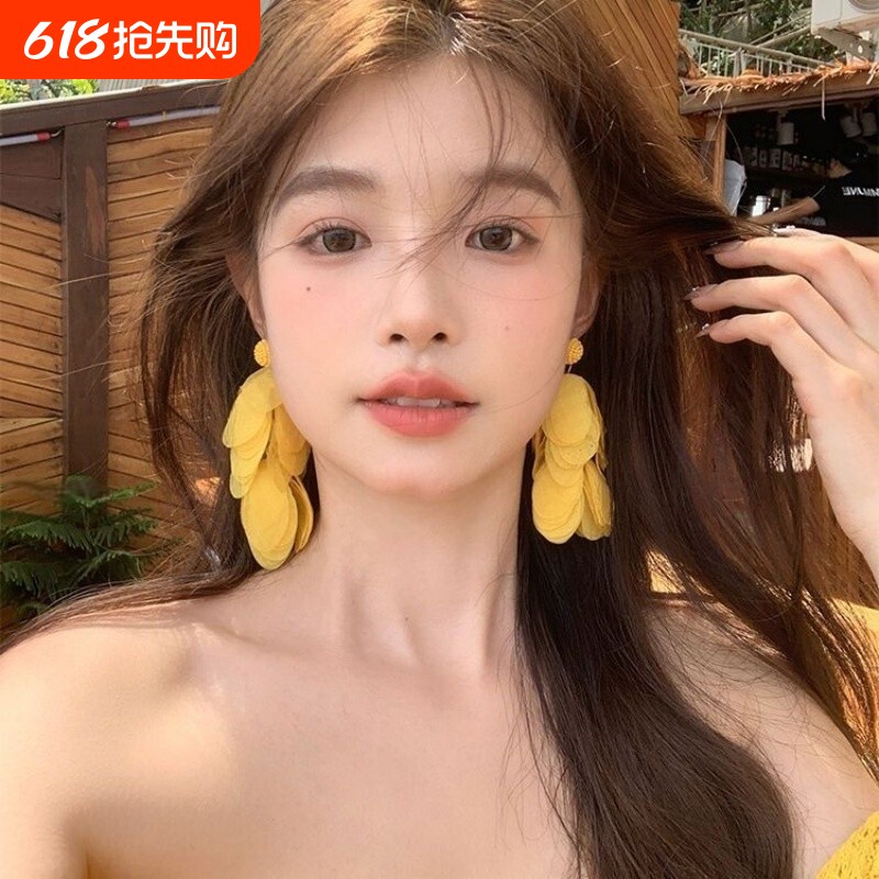 海边度假氛围黄色花瓣流苏耳环小众轻奢夏季独特波西米亚耳饰女
