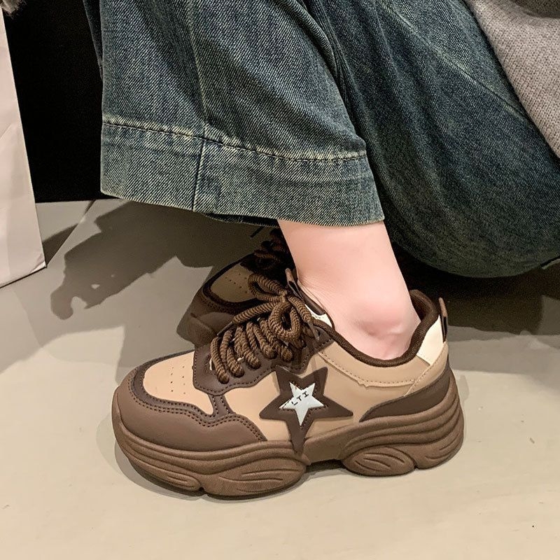 星星休闲运动鞋软底减震跑步鞋女款2025年新款春秋季黑色老爹鞋女