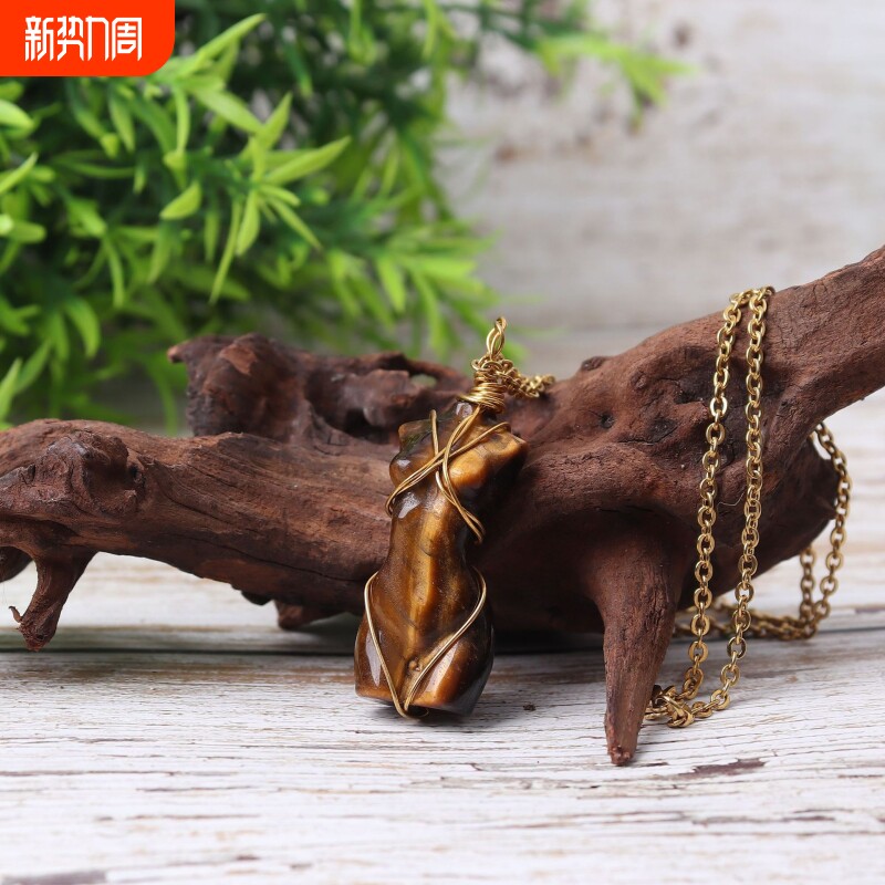 天然水晶女模特摆件原石雕刻件手工编织金丝绕线吊坠项链