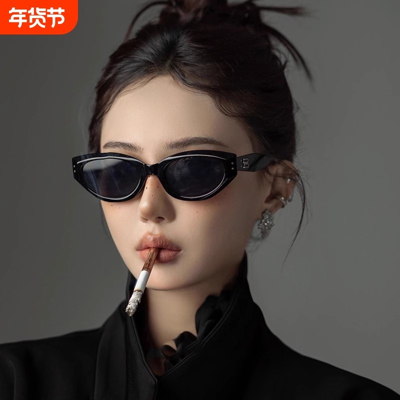 猫眼墨镜女高级感2025gm新款Jennie窄框防晒复古太阳眼镜开车圆脸