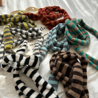 ins条纹三角针织小披肩围巾女秋冬季装饰护颈围脖保暖潮红色咖色