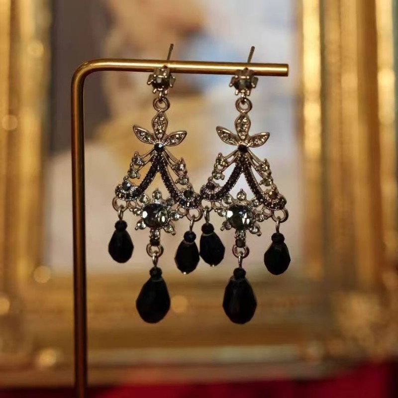 「黑色曼陀罗」法式宫廷复古高级感华丽闪耀宴会黑色水滴耳环耳饰