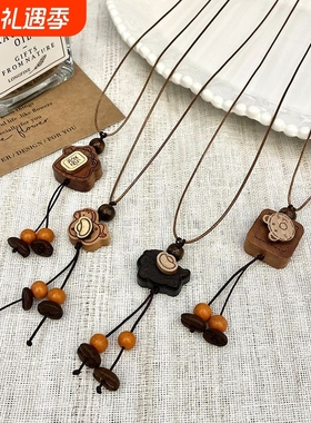 可爱系绳木质小熊吊坠狗狗项链秋冬设计小众百搭配饰毛衣
