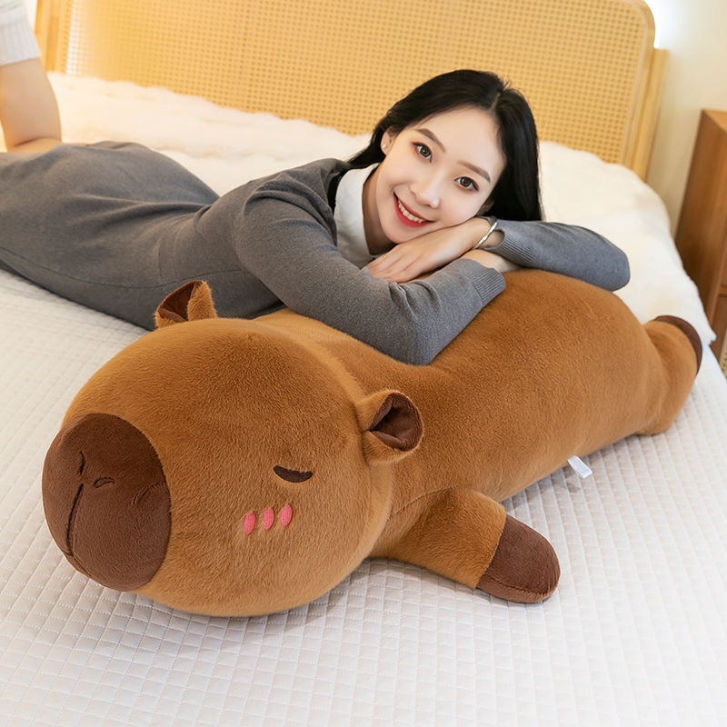 趴款水豚卡皮巴拉抱枕女生睡觉床上抱睡公仔长条枕毛绒玩具布娃娃