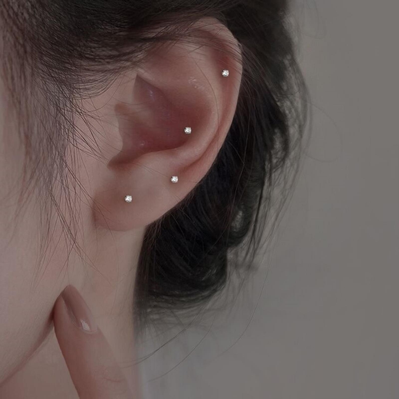 设计简约耳饰耳骨钉小巧感时尚2025耳棒日常个性耳环气质