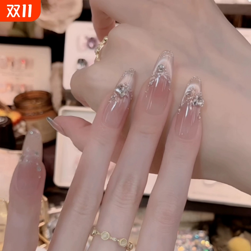 天秤座夏日新款裸色猫眼美甲手工穿戴甲片气质显白美甲片椭圆小众