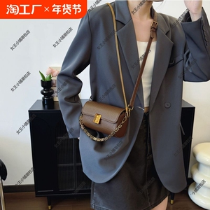 女包2024韩版新款斜挎包痛包法式软皮荔枝纹高级感链条枕头包包女