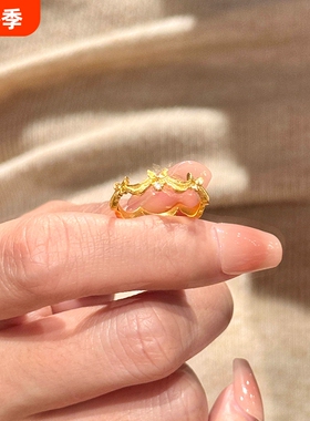 宫廷风蕾丝裙摆蝴蝶戒指