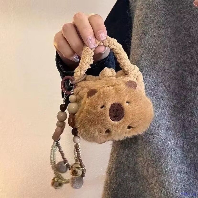 卡皮巴拉毛绒钥匙扣迷你便携收纳包零钱包耳机保护套卡通背包挂饰