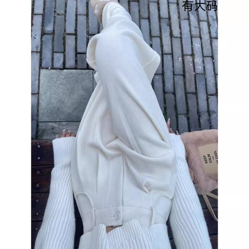 白色裤子女秋冬季2025针织加绒雪尼尔阔腿裤灯芯绒休闲西装裤大码