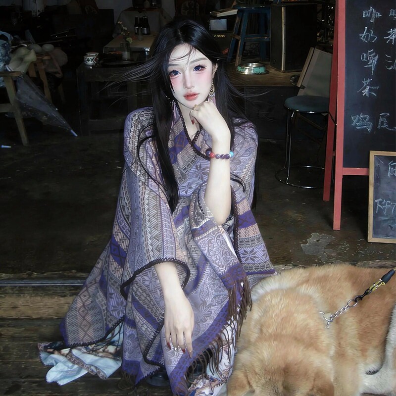 民族风紫色条纹披肩女2026新款云南旅游氛围感外搭拍照披风斗篷