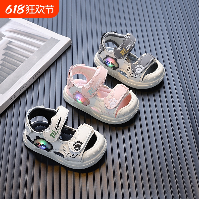 学步鞋男宝宝鞋子夏季2025新款婴儿软底女童包头凉鞋亮灯沙滩鞋潮