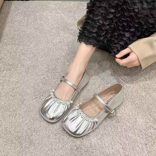 意尔康心选浅口小香风玛丽珍平底单鞋女珍珠女配裙子绝绝子小单鞋