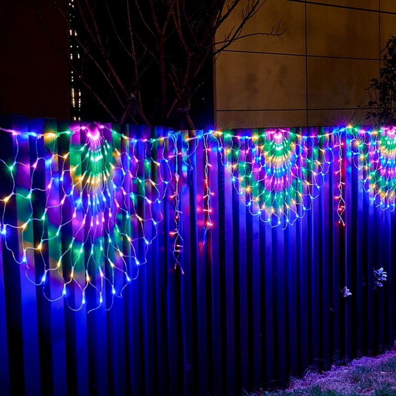 孔雀开屏新年闪灯一片式网灯变色