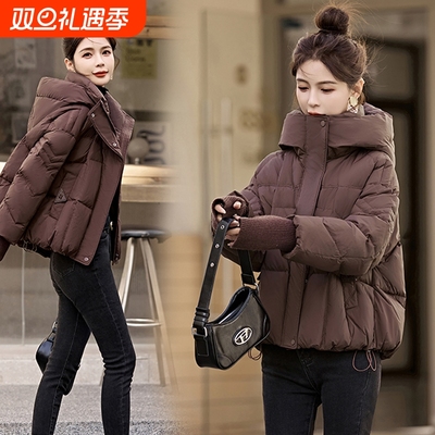 户外羽绒服短款女冬季2025新款小个子加厚羽绒衣保暖连帽白鸭绒外