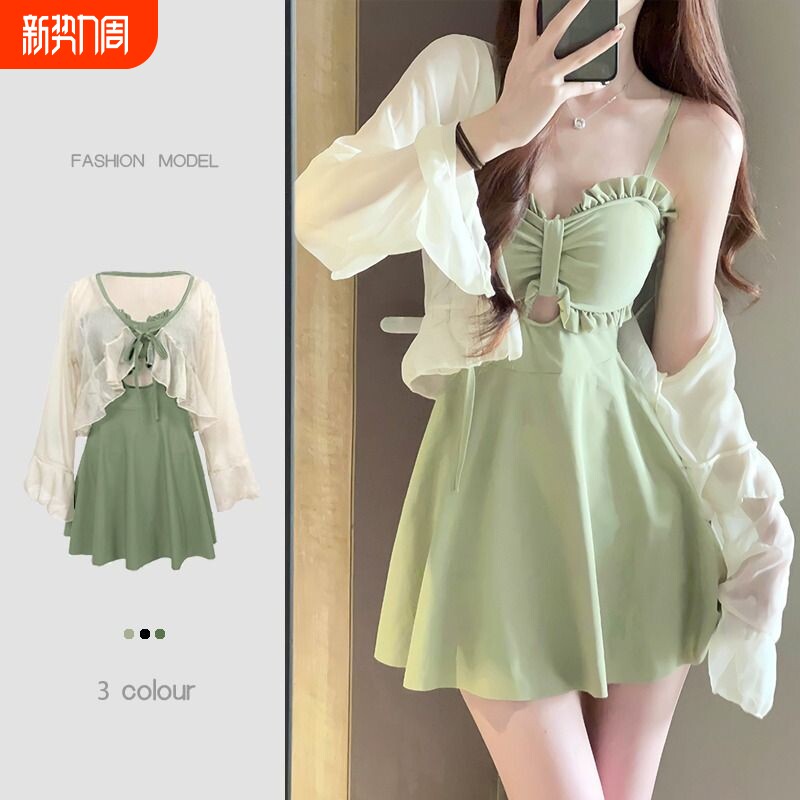 高级感游泳衣女连体遮肉显瘦两件套长袖防晒度假泳装泡带胸垫平角