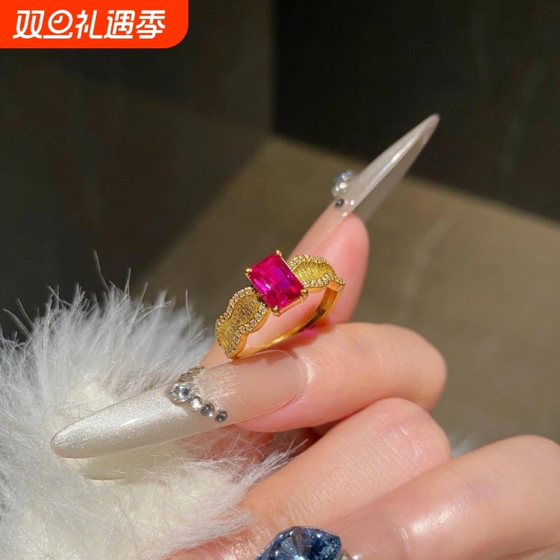 复古仿红宝拉丝戒指小巧精致饰品气质轻奢高级感手饰时尚百搭首饰