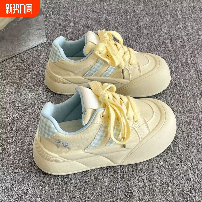 品牌断码厚底增高小白鞋女2025秋季新款爆款百搭大头面包鞋子休闲