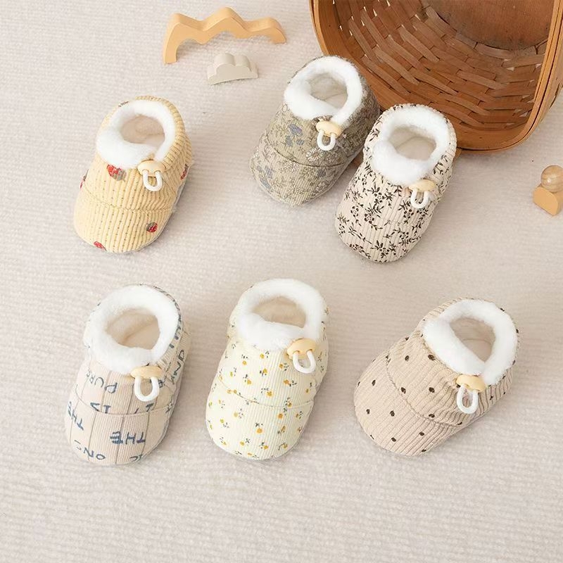 初生婴儿步前鞋子秋冬0到6个月12宝宝加厚幼儿小月龄外出软底鞋袜