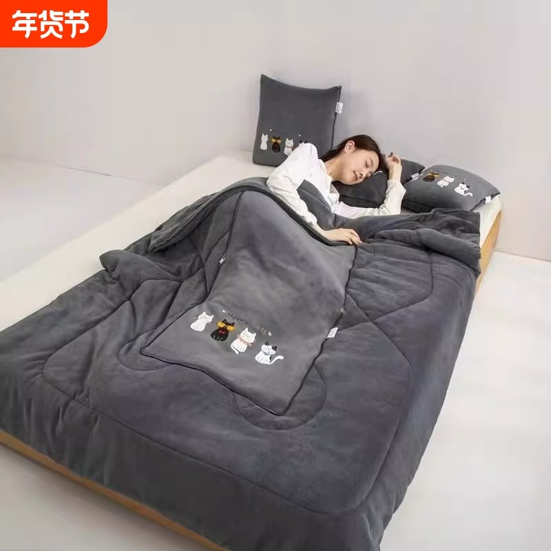 折叠加厚抱枕被子二合一办公室沙发车载午睡汽车牛奶绒枕头被冬季