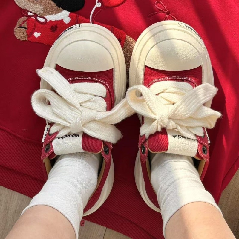 新款红白色小众设计大头鞋女校园风低帮百搭滑板鞋增高轻便帆布鞋
