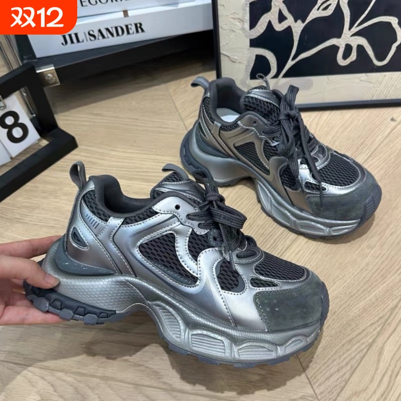 品牌断码厚底小怪兽老爹鞋女2025秋新款百搭网面松糕底增高轻便休